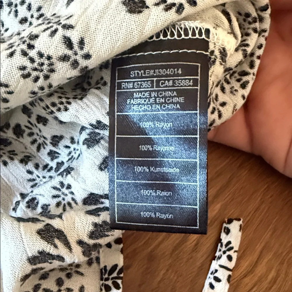EVERYTHING $10: BB Dakota Women's Black and White Floral Wrap Blouse - Picture 3 of 5